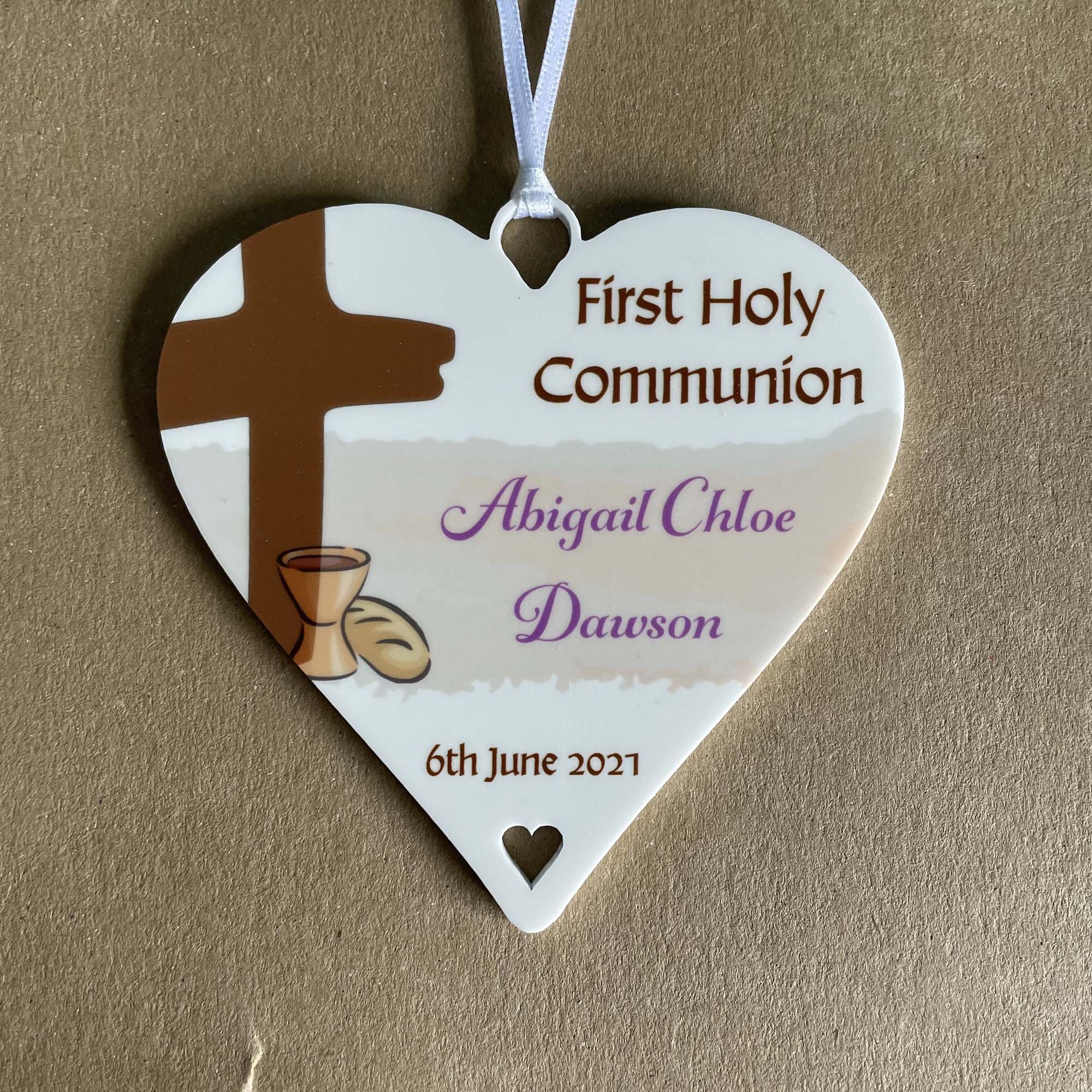 First Holy Communion Personalised Gift for Girls Congratulations On your 1st Holy Communion - 10cm Heart